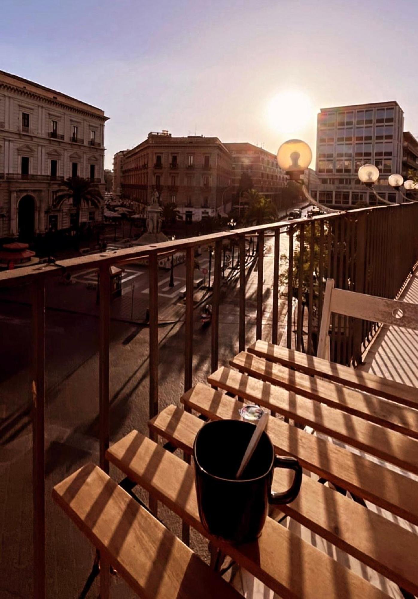 B&B Stesicoro Inhabit - Guesthouse City Center CTA Exteriör bild